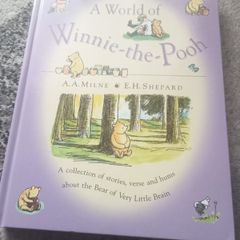 Vintage Winnie-the-Pooh Hardback Book by A.A. Milne (2004)