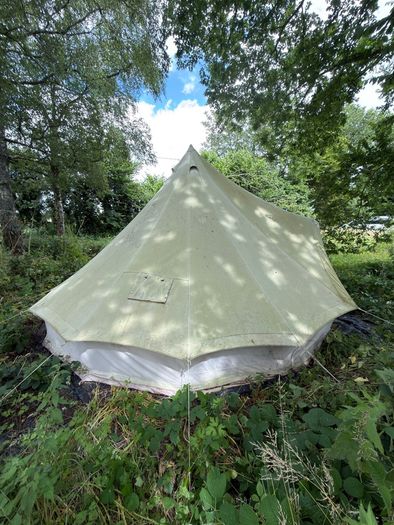 5m bell tent with stove hole