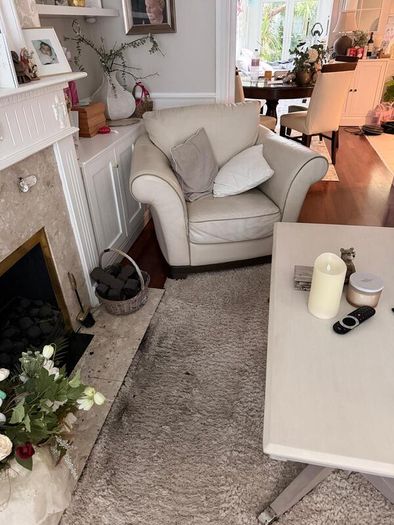 White leather couch/suite with footrests