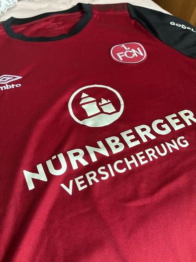 FC Nuremberg Football Shirt Size Medium