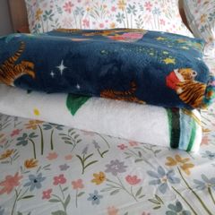 Catherine Lansfield Christmas Winter Fleece Throws