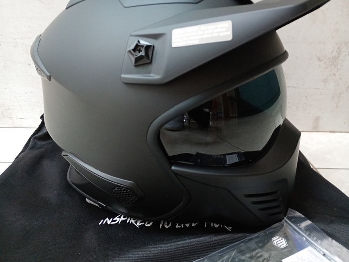 ILM Matte Black Motorbike Helmet size XL 61-62cm