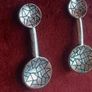 Silvery minimalist earrings Image 2