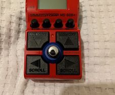 Bass guitar pedal Zoom ms60b+