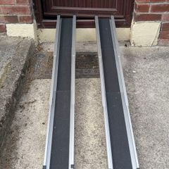 5FT Portable Wheelchair Telescoping Ramps