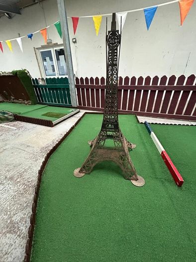 Nine Hole Crazy Golf Course