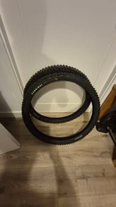 Mtb downhill tyres 1pc 27.5 x2.4 new/  1pc 29x2.4