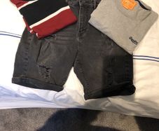 Men's black shorts and 2 t shirts