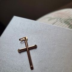 gold cross pendant