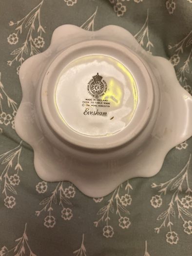 Small Evesham bowl