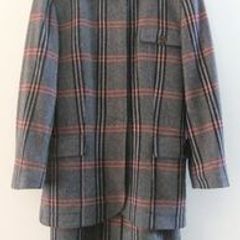 Henry White Vintage Lambs Wool Jacket & Skirt. UK12