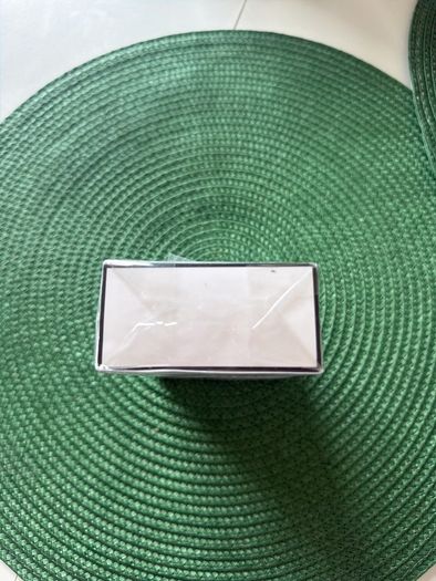 CHANEL No19.  100ml parfum for her