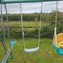 childrens swing set Image 4