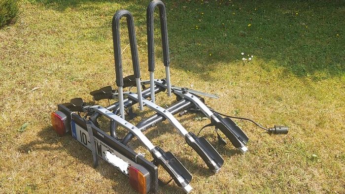 Thule towbar mounted bike rack - 3 bike carrier