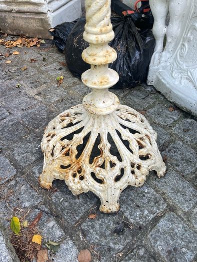 Wrought iron  bird bath