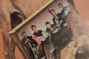 The Pogues- The Best Of.