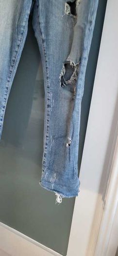 BERSHKA Boyfriend Ripped Jeans Sz 40 (Fit 14-16UK)