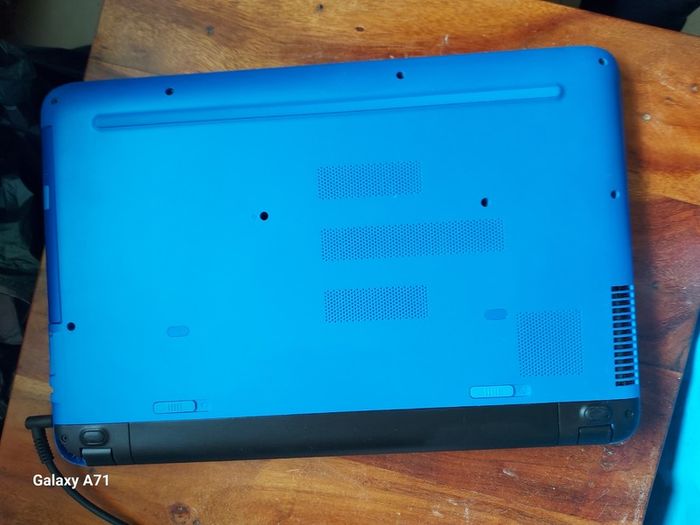 HP Pavilion 15.6 inch Laptop, Blue, Intel Core i3-5157U, 2.5GHz, 8GB Ram, 1 Terrabyte HDD, Windows 10, Microsoft Edge, Opera, Firefox, avast, VLC