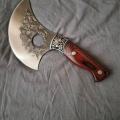 Kitchen, axe / knife.