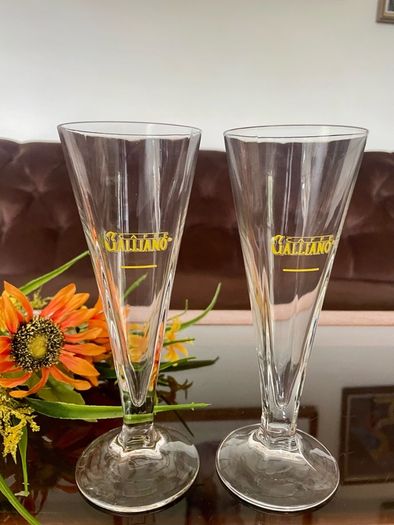 Vintage Italian Crystal Caffe Galliano Tapered Footed Liqueur Glasses