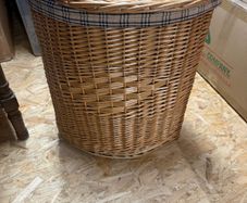 laundry basket