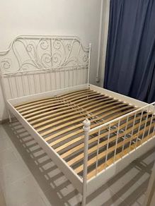 Metal double bed