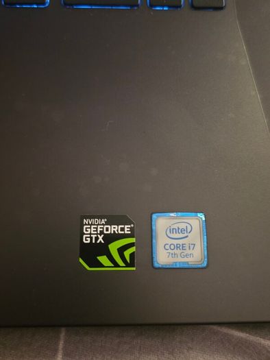 Dell Inspiron 7577 Gaming Laptop i7 GTX 1060 Max-Q 16GB RAM