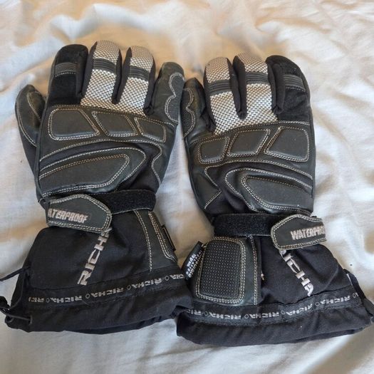 Richa waterproof gloves