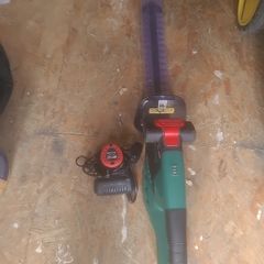 hedge trimmer