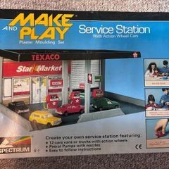 Make and play Texaco set