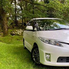 Toyota Estima Hybrid | Rare 8 Seater | Immaculate