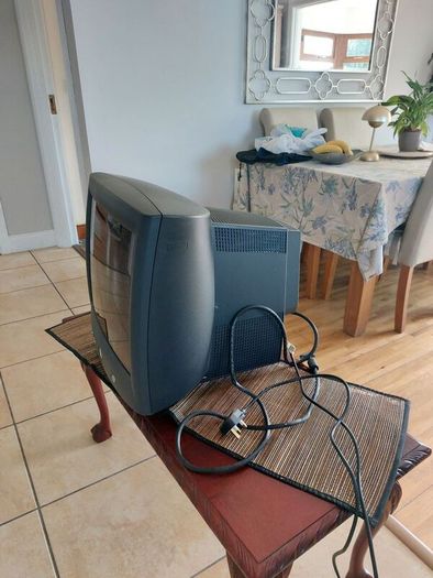 Dell Monitor model M991 19"