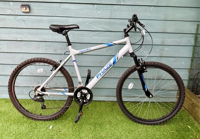 Apollo Phaze Mens Mountain Bike - Silver