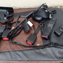 2013 TOYOTA RAV 4 Part of Seats Belts