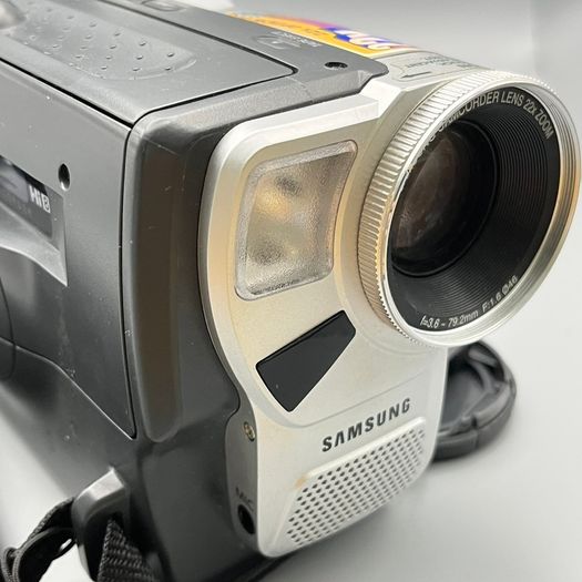 Samsung VP-W87D Hi8 Camcorder - Tested and Working - No Battery