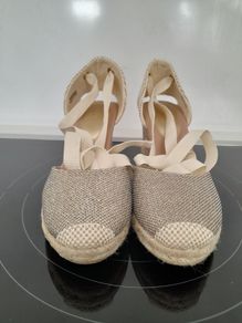 New Look gold espadrilles