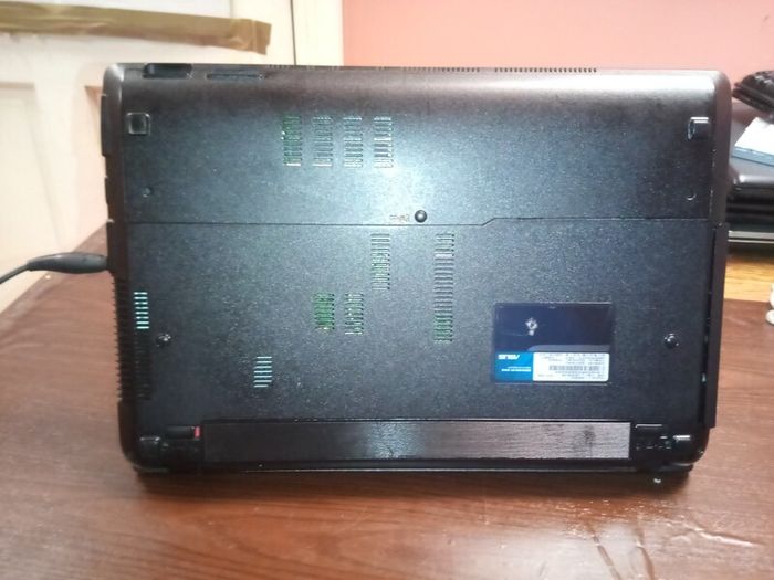 laptop 8 job lot for parts or fix