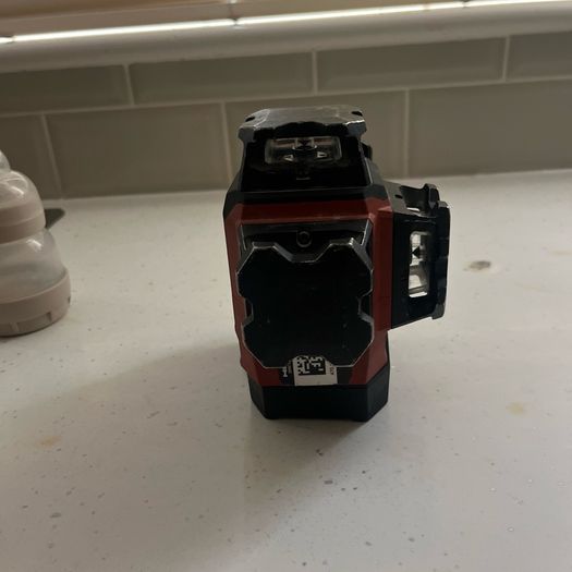Hilti PM 30 MG Green 3 By 360 degrees Laser Level with Battery