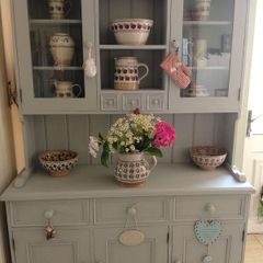 solid kitchen dresser delivery arranged