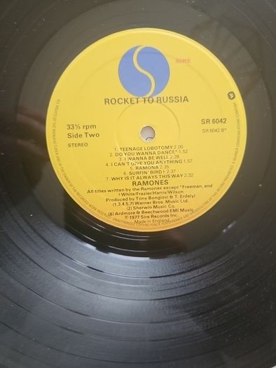 Ramones LP - Rocket To Russia
