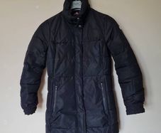 Helly hanson puffer coat Size large Black pit to pit 20" in excellent condition