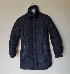Helly hanson puffer coat Size large Black pit to pit 20" in excellent condition