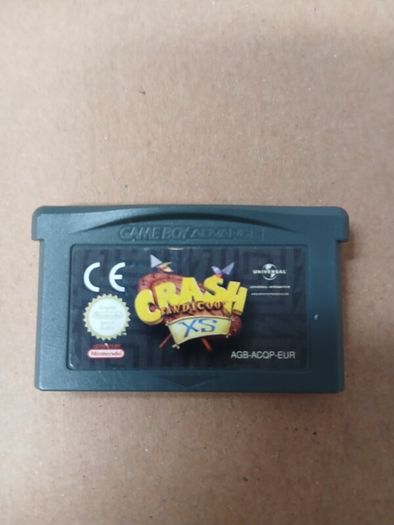 Gameboy Advanve (no back)