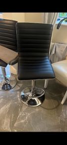 bar stool x3