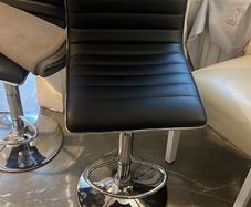 bar stool x3