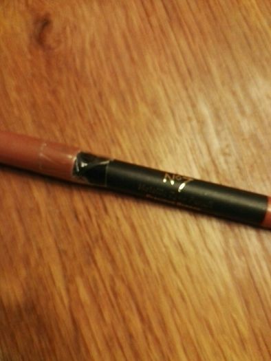 Brand new No7 eye pencil