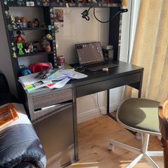 desk