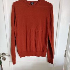 Uniqlo mens jumper 100% wool size medium in very good condition FREE STANDARD POSTAGE INCLUDED