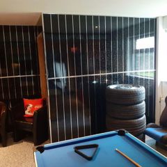 Black sparkle wall/celing cladding
