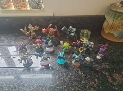 Skylander Lot